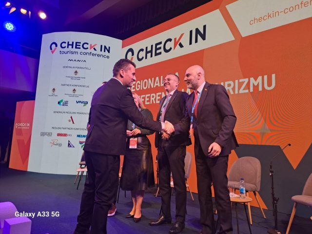 nastan-checkin-2